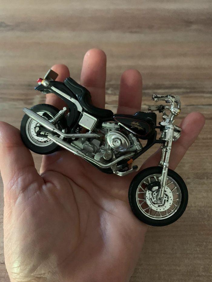 Harley Davidson miniature - photo numéro 3