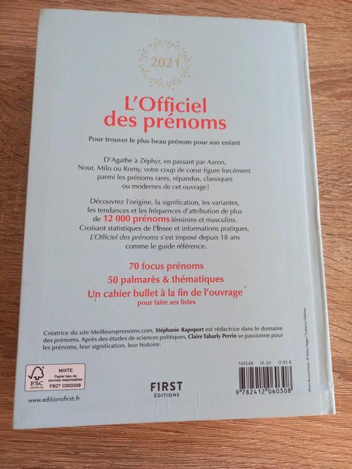 Livre "L'Officiel des prénoms" - photo numéro 2