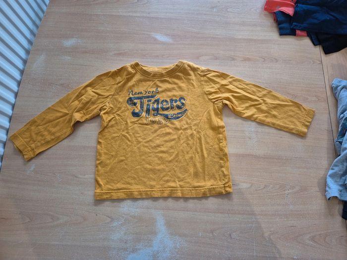 Lot de 7 tee shirts manches longues 4ans - photo numéro 6