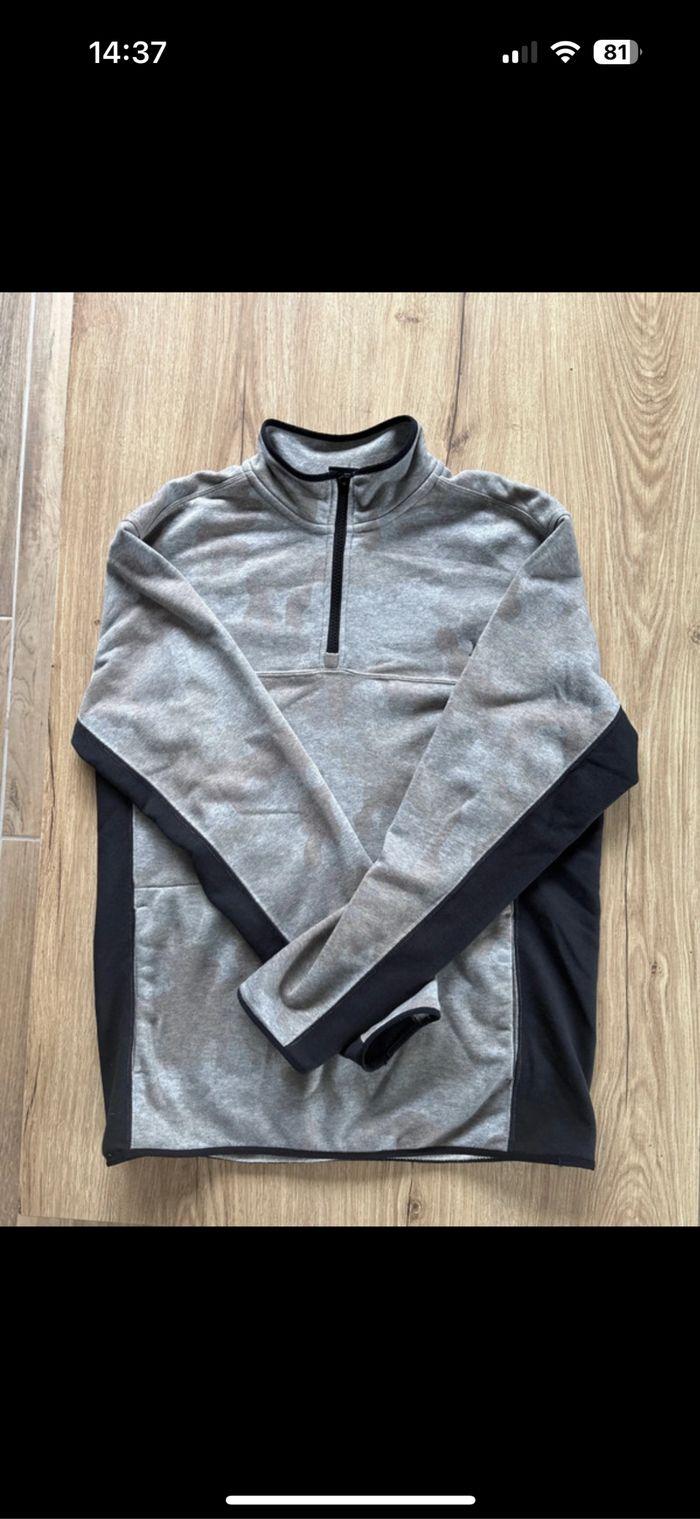 Hurley sweat 1/4 zip - photo numéro 1