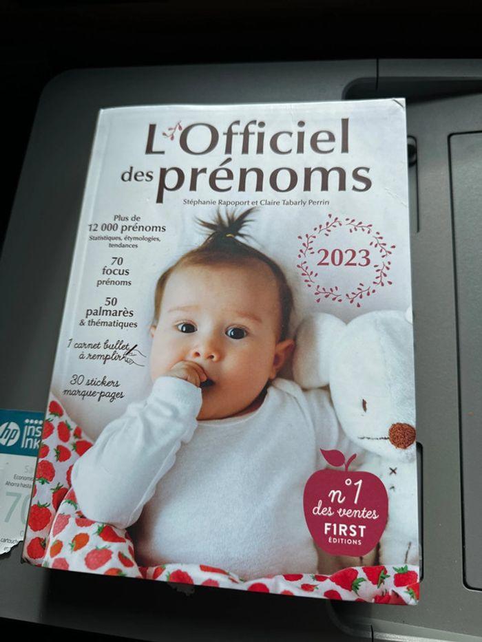 Livre prénoms - photo numéro 1