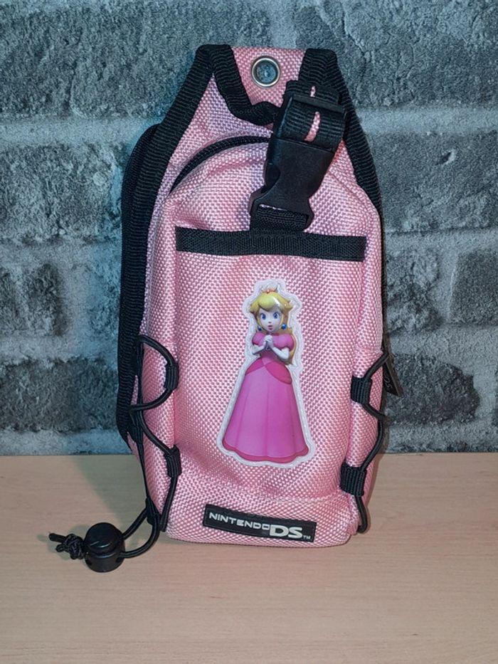 Nintendo DS sacoche Princesse Peach - photo numéro 1