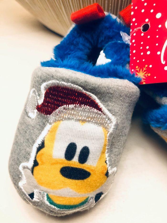 Chaussons fourrés premier Noël Disney : Mickey et Pluto - photo numéro 3