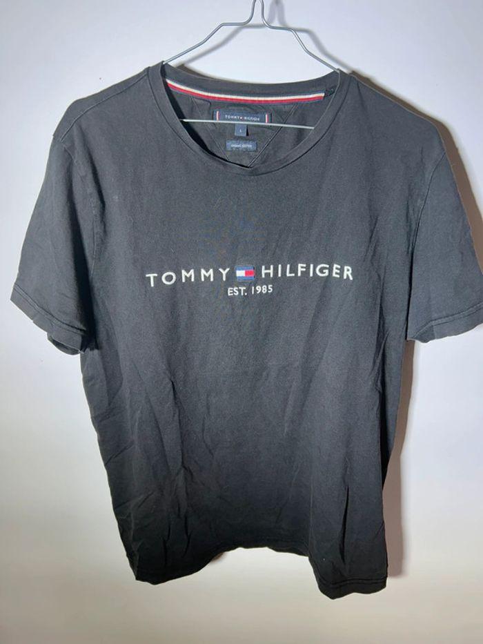 Teeshirt noir Tommy Hilfiger homme - photo numéro 2