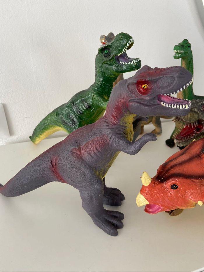 Lot de 6 grandes figurines dinosaures - photo numéro 2