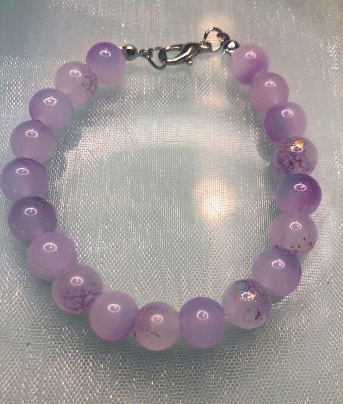 Bracelet avec perles en verre 8mm – Violet - photo numéro 1