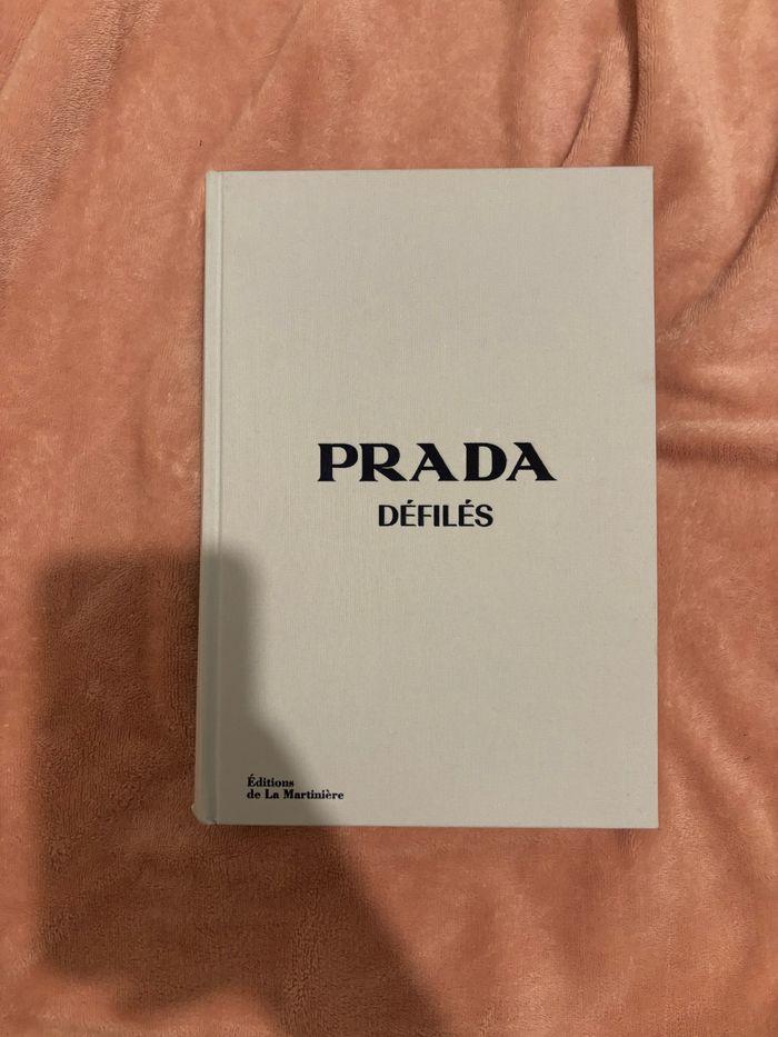 Livre Collection PRADA - photo numéro 1