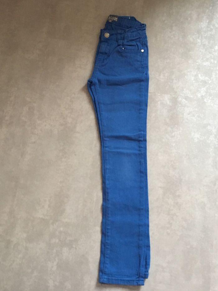 Pantalon bleu - photo numéro 1