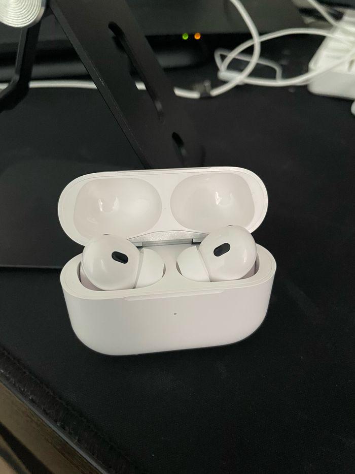 AirPods Pro 2 - photo numéro 1