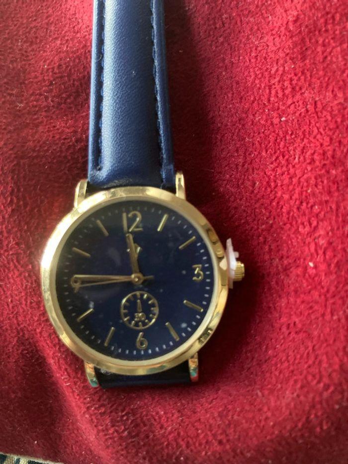 Montre femme bleue LDADPR - photo numéro 2