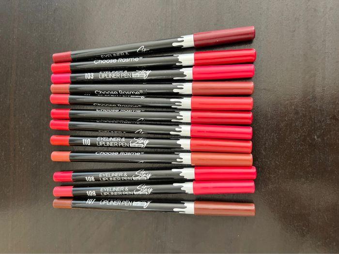 Lot de 12 eye-liners et lip liner - photo numéro 1