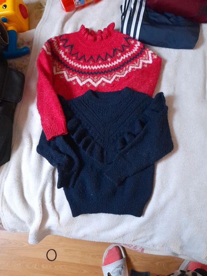 2 pull en laine hiver fille 4 ans - photo numéro 1