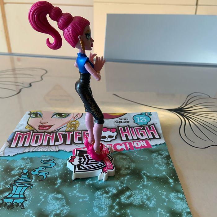 Figurine Monster High 13 - photo numéro 4