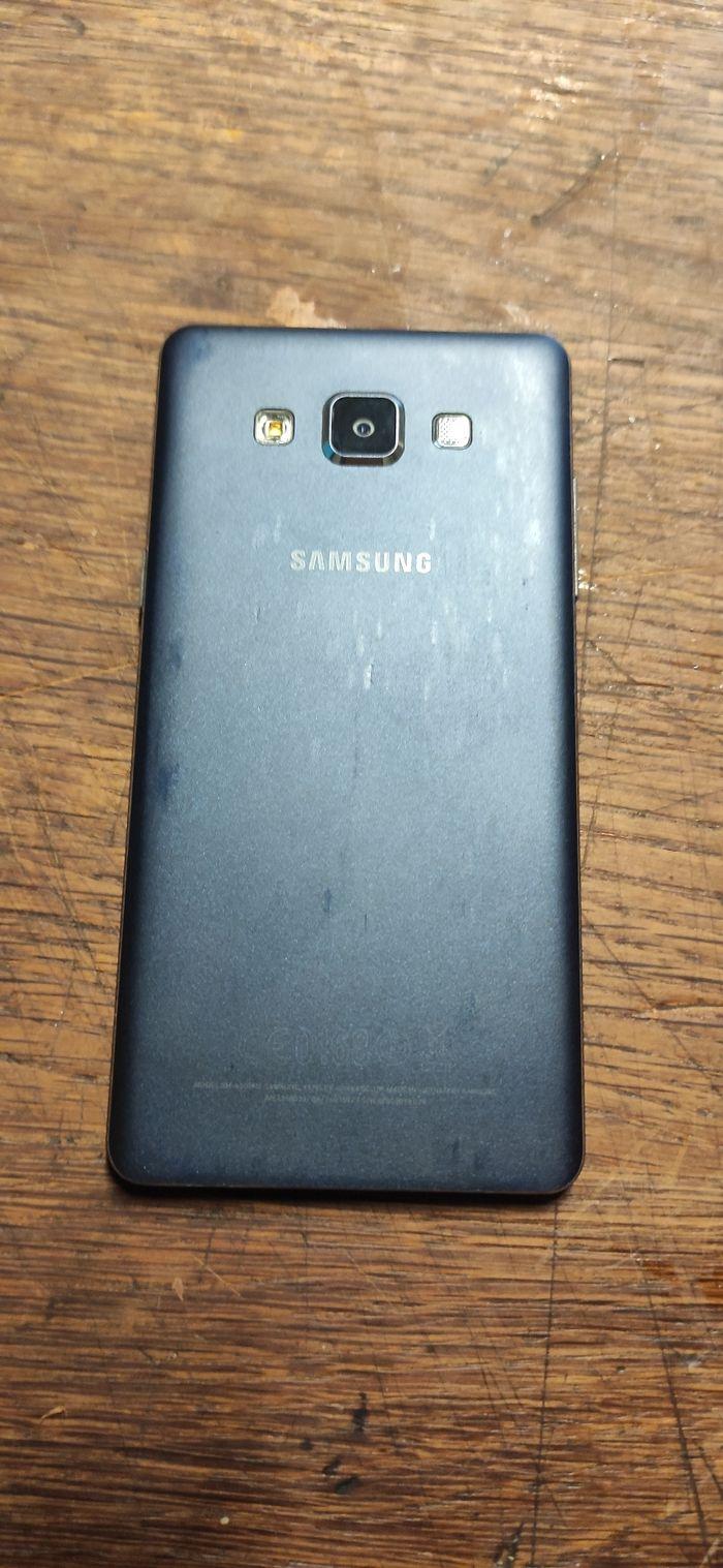 Samsung Galaxy A5 - photo numéro 2