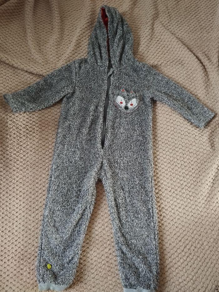 Pyjamas pilou pilou taille 4 ans - photo numéro 1