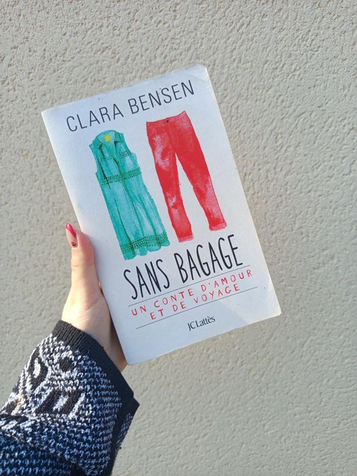 Sans bagage un conte d'amour et de voyage Clara Bensen - photo numéro 1