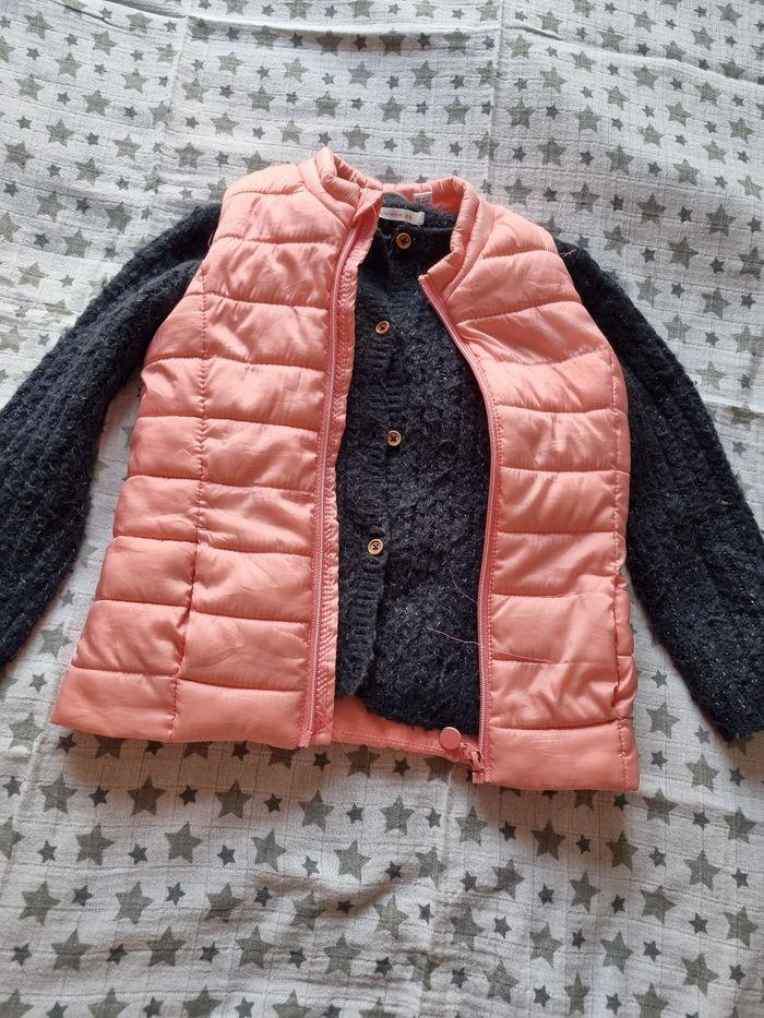 Vend vêtements fille 5 - 6 ans - photo numéro 4