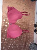 Soutien-gorge bordeaux neuf