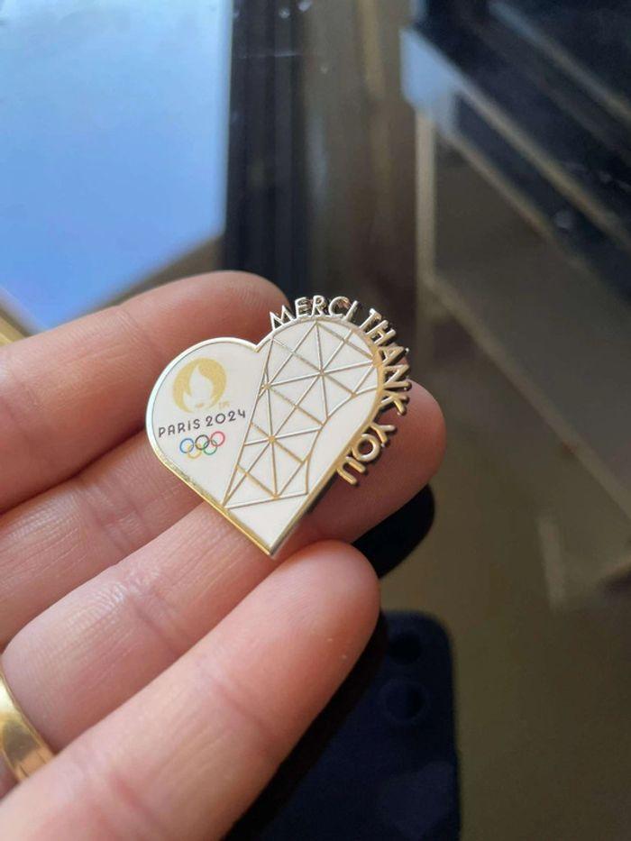 Pin’s Jeux Olympiques Paris 2024 Produit Rare - photo numéro 2