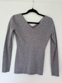 Pull gris col V