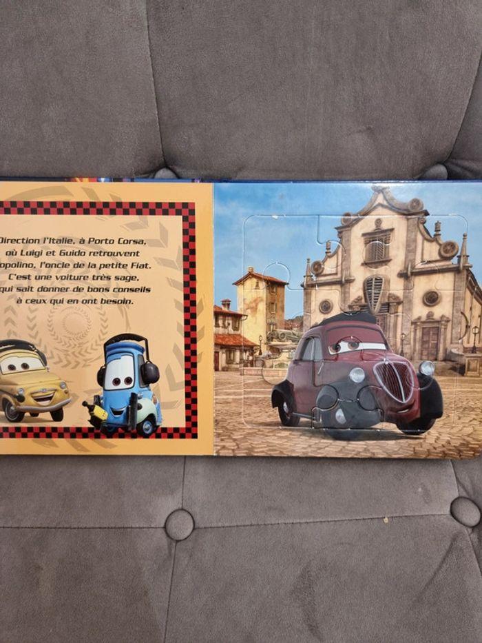 Livre avec  puzzles voitures  Cars 2 Disney - photo numéro 4