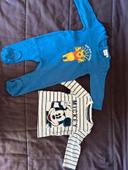 Lot de 1 pyjama et 1 t-shirt Disney taille 6 m