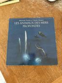 Les animaux des mers profondes / Momoaki Tomita