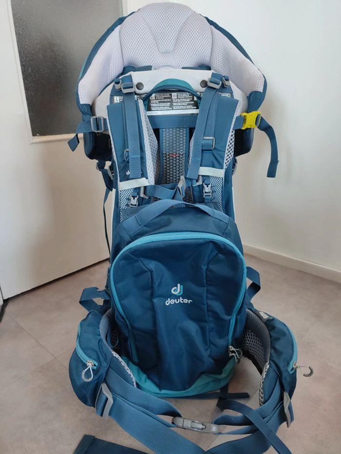 Porte bébé Deuter Kid Comfort Pro avec cales-pieds - photo numéro 2