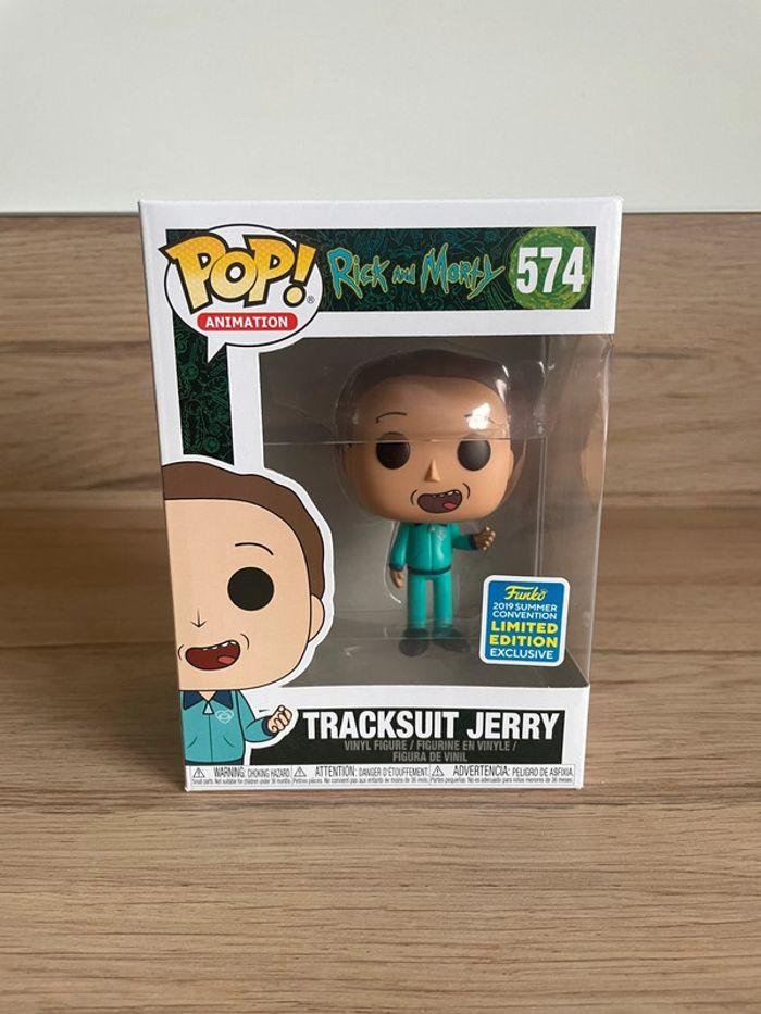 Figurine Funko Pop Rick et Morty : Tracksuit Jerry 574 2019 Summer Collection Limited Edition - photo numéro 1