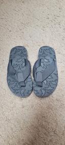 Tong flip flop dinosaures Taille 29 Neuve