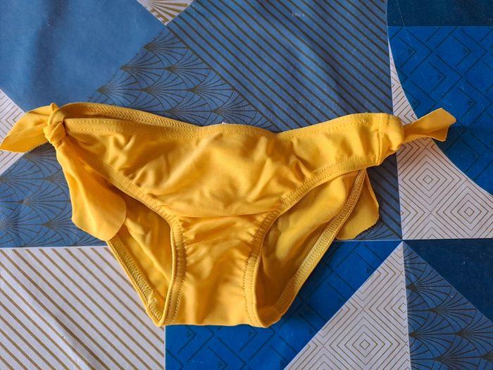 Bas de maillot de bain Fille jaune 5 ans - photo numéro 1