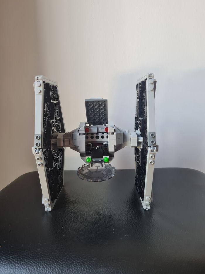 LEGO Star Wars Chasseur TIE - photo numéro 3