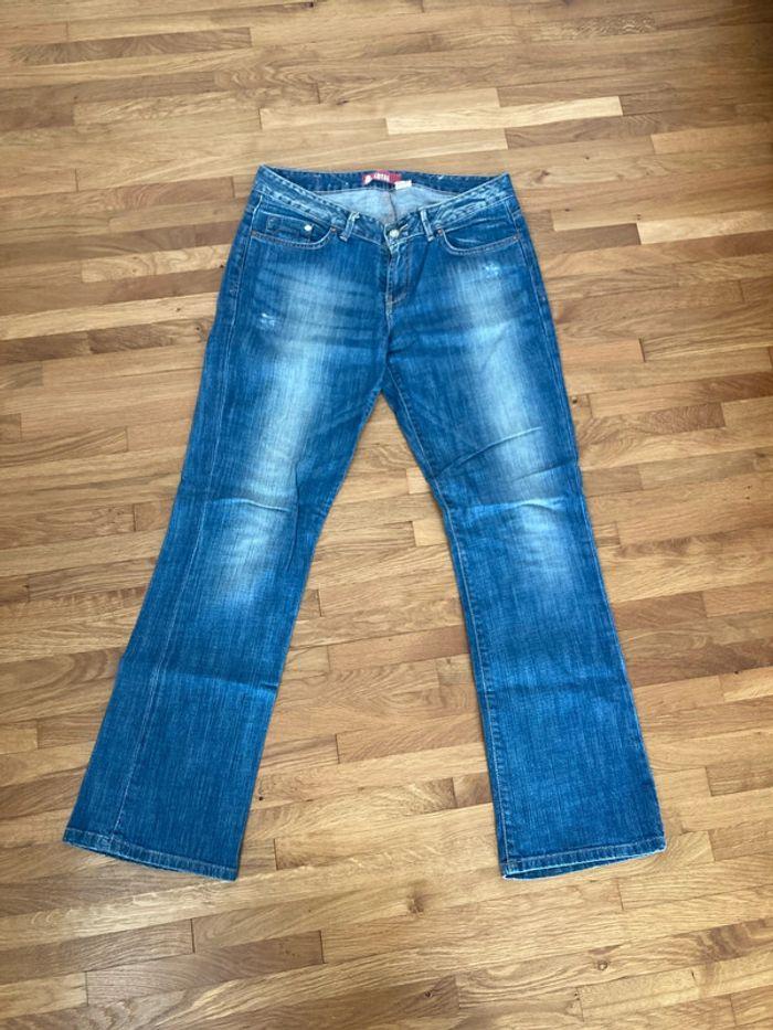 Jeans neuf - photo numéro 1