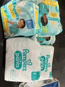 5 paquets de Couches pampers