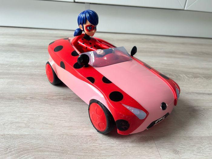 Voiture télécommandée miraculous ladybug - photo numéro 7