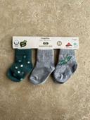 3 paires chaussettes bébé  0-3 mois - neuves