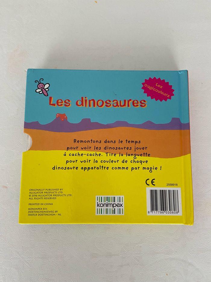 Livre bébé les dinosaures - photo numéro 2