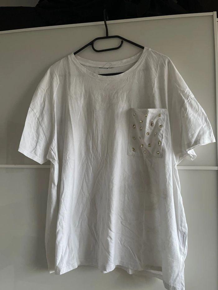 T-shirt blanc - photo numéro 1