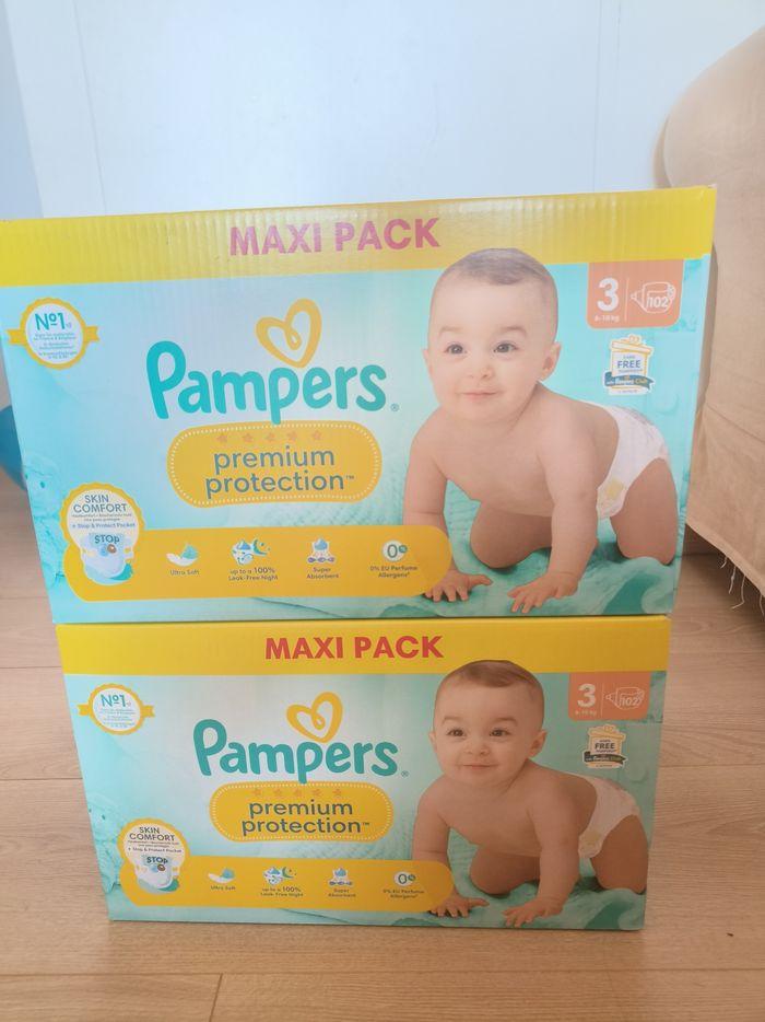 2 maxi pack couches Pampers premium protection taille 3