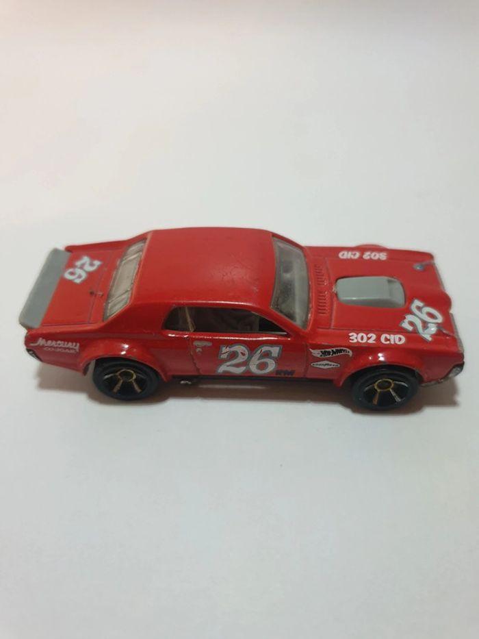 Hot Wheels 68 Mercury Cougar Rouge, 2013 - photo numéro 6