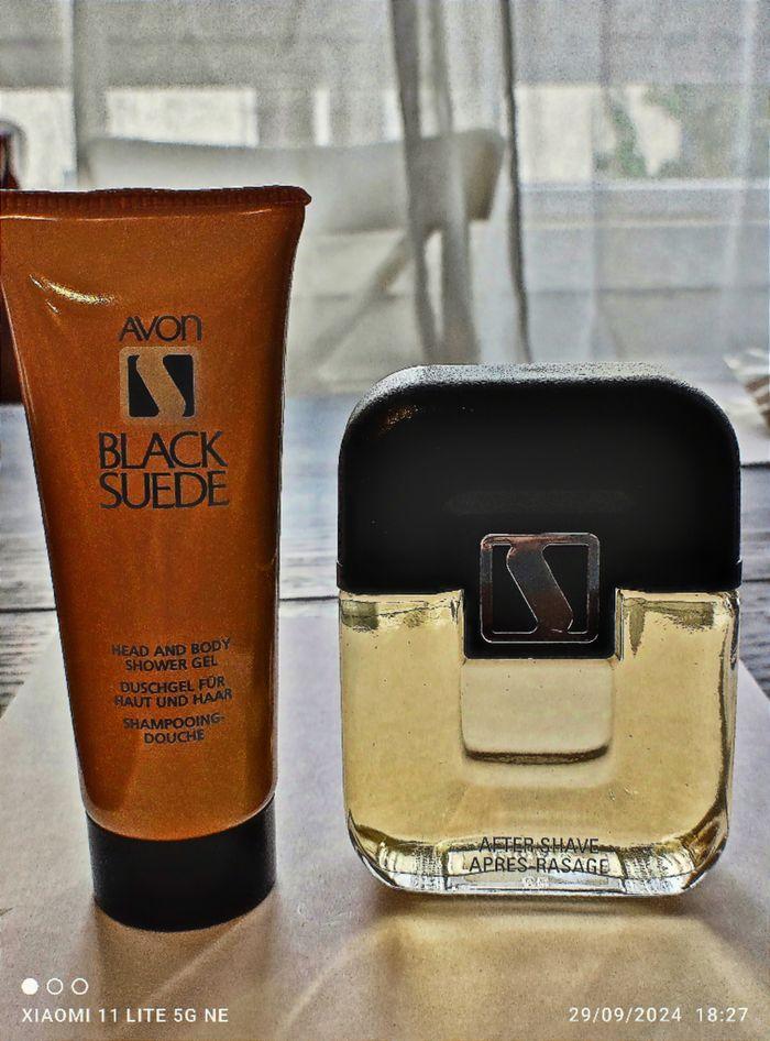 Collection vintage originale numérotée After Shave 100 ml et Shampooing Douche 100 ml AVON - photo numéro 7