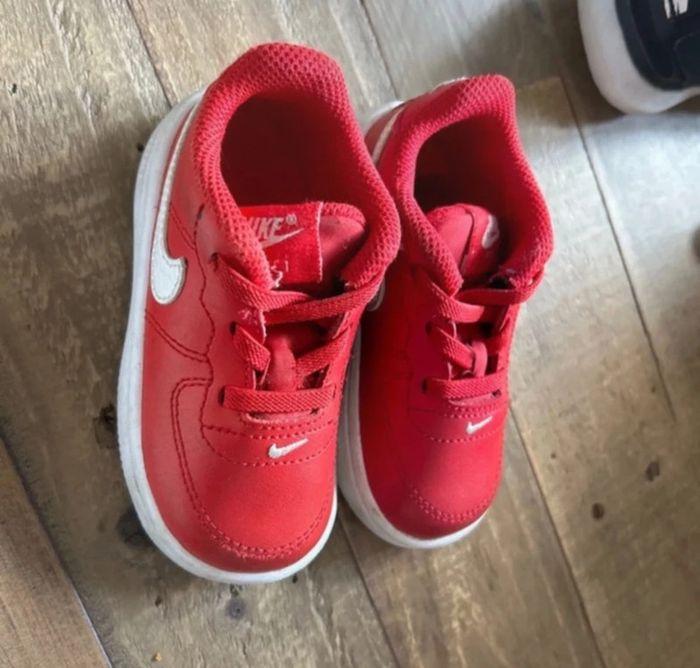 Baskets Air force 1 taille 22 - photo numéro 2