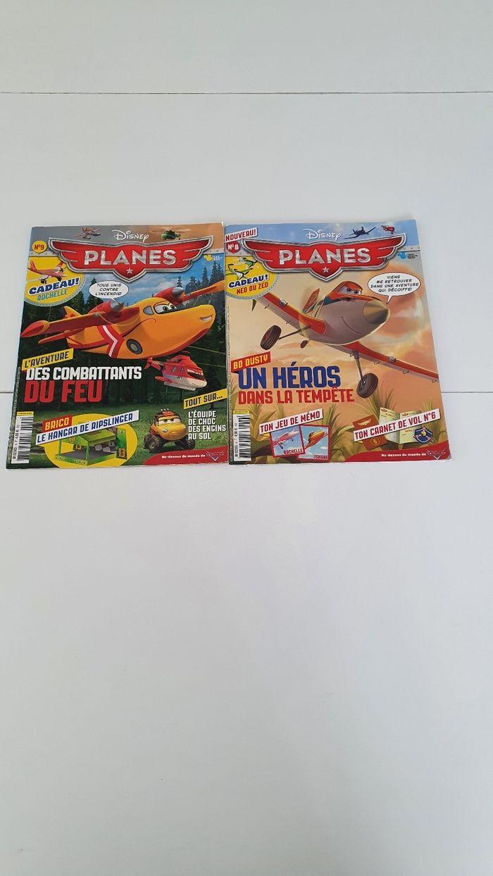 2 magazines planes neufs