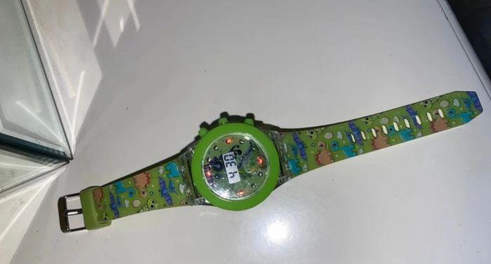 Montre enfant lumineuse - photo numéro 2