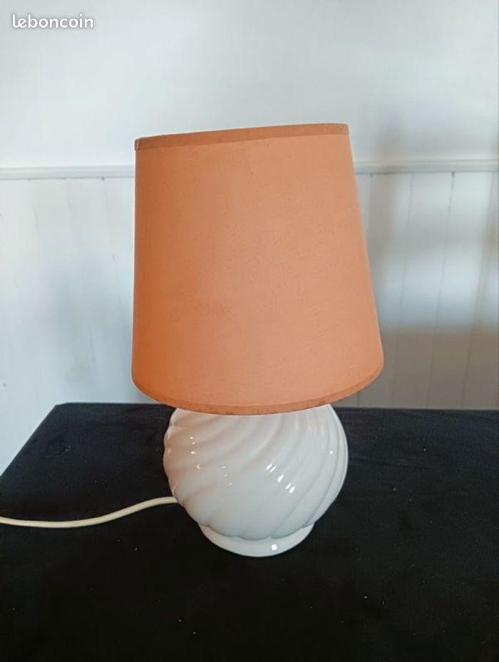 lampe - photo numéro 2