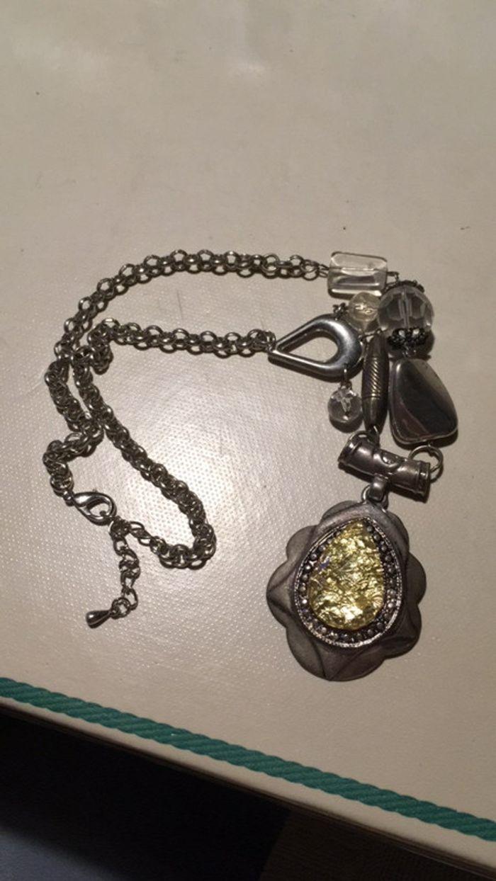 Collier très bon état - photo numéro 4