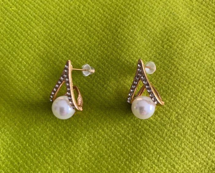 Boucles d’oreilles perles blanches et strass en alliage doré - photo numéro 4