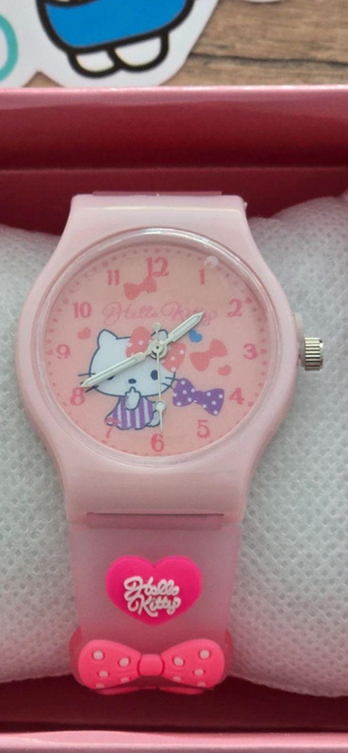 Montre hello kitty neuve - photo numéro 1