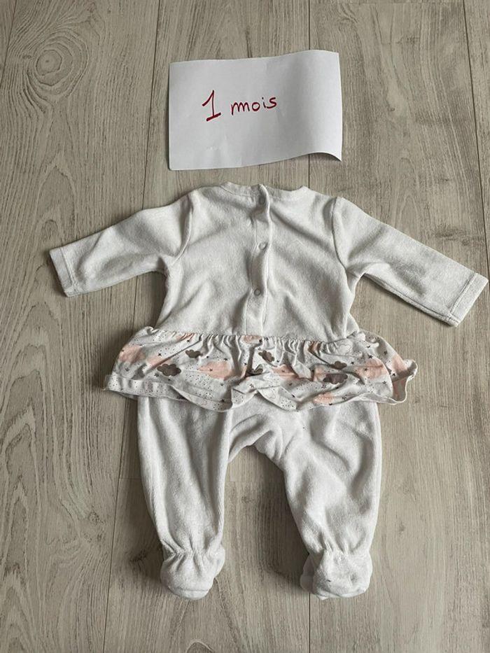 Lot pyjamas 1 mois - photo numéro 11