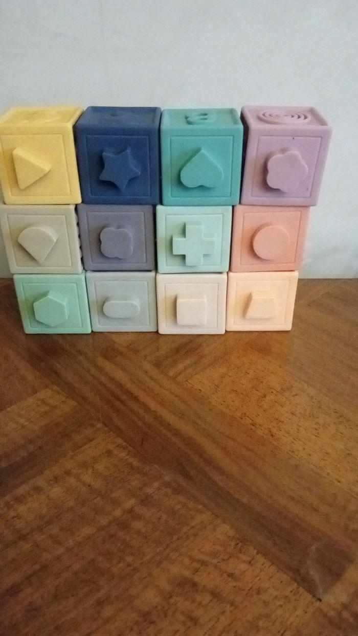 Cubes 0 / 2 ans - photo numéro 5